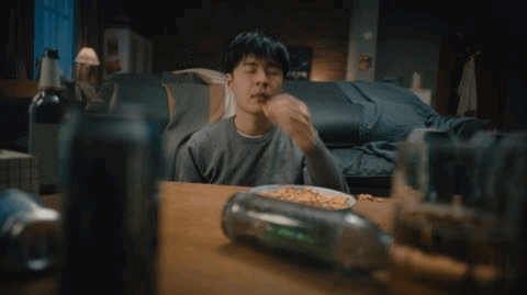 2f197539-490b-42ff-b2b9-23fb1baaa0b4.gif