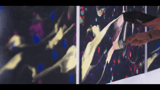 5d4db0fb-11b8-4b7c-bef7-5d4133a86709.gif