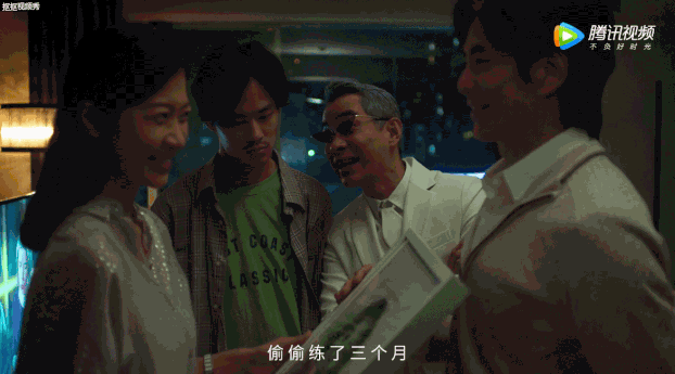 683d697c-2169-443a-bfa2-d989b280b1f8.gif