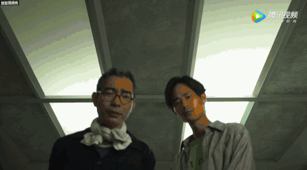 c0ca198e-c5b2-4fc8-aa51-fb79c79d4775.gif