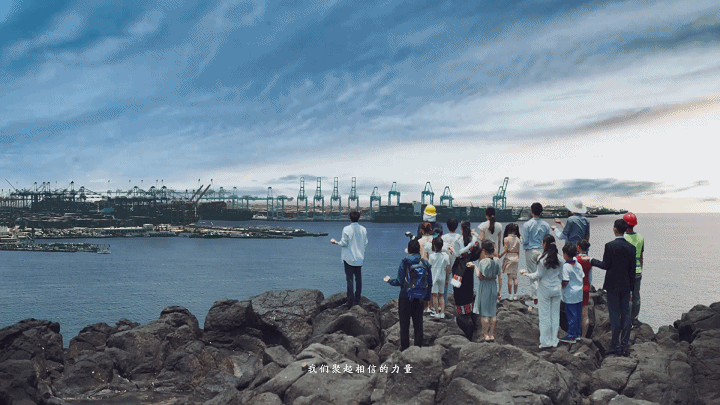 ec50a581-92b5-47b2-8491-d777d218f3fa.gif