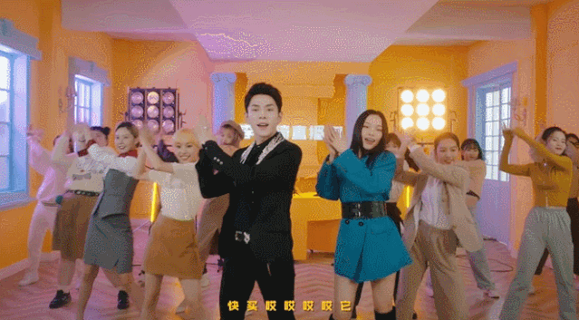 2cddc38b-e891-412c-9ccb-b66a00198831.gif