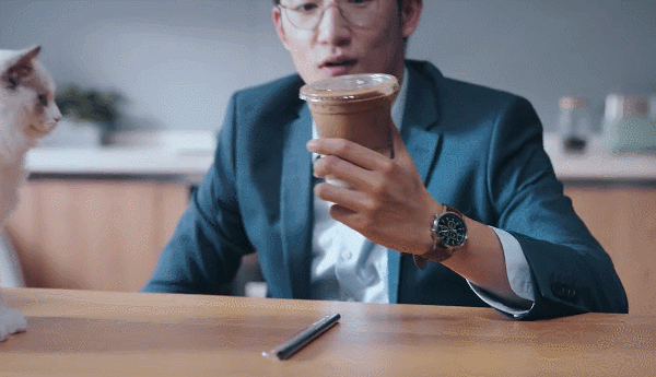 3ee08c14-7a9a-4815-93b9-e1948d4989b6.gif