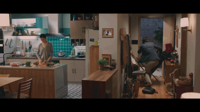 b16cc6ef-2888-42f2-bc00-fb0b115c33ae.gif